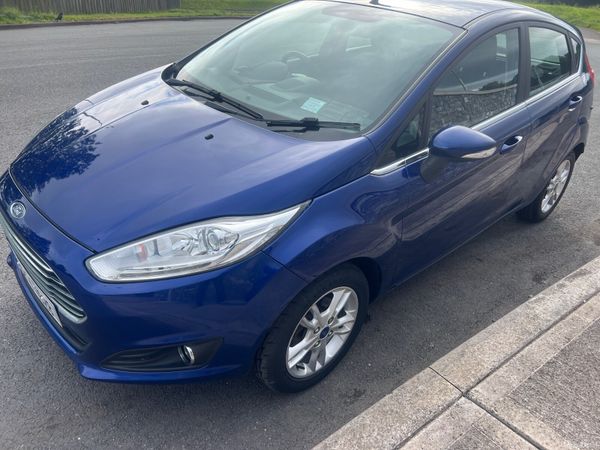 Ford Fiesta Hatchback, Petrol, 2016, Blue