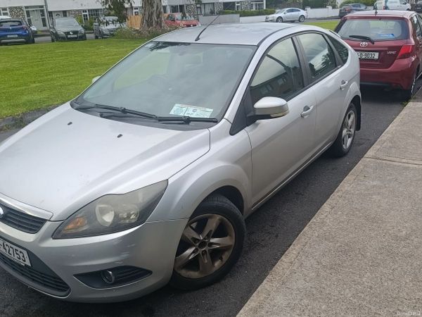 Ford Focus Hatchback, Diesel, 2009, Silver
