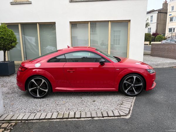 Audi TT Coupe, Petrol, 2014, Red