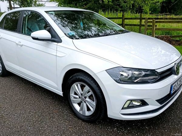Volkswagen Polo Hatchback, Petrol, 2018, White