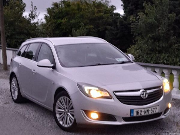 Vauxhall Insignia Estate, Diesel, 2016, Silver