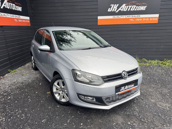 Volkswagen Polo Hatchback, Petrol, 2013, Silver