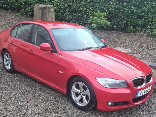 BMW 3-Series Saloon, Diesel, 2011, Red