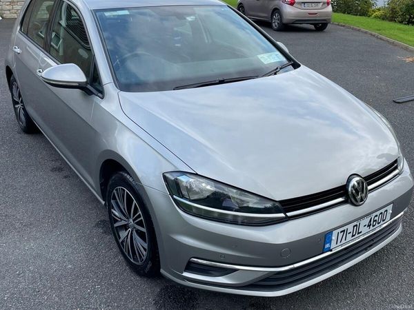 Volkswagen Golf Hatchback, Diesel, 2017, Silver