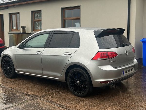 Volkswagen Golf Estate, Diesel, 2015, Silver