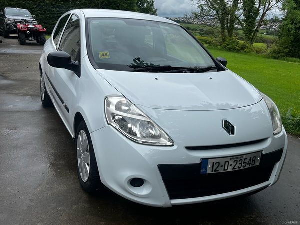 Renault Clio Hatchback, Ethanol Petrol, 2012, White