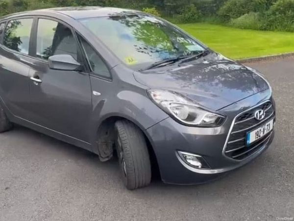 Hyundai ix20 MPV, Petrol, 2019, Grey