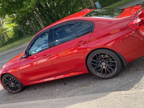 BMW 3-Series Saloon, Diesel, 2017, Red