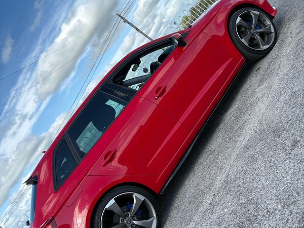 Audi A3 Hatchback, Diesel, 2016, Red