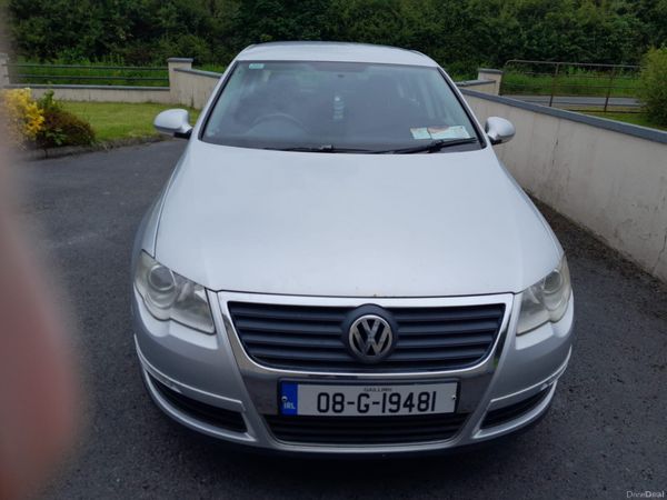 Volkswagen Passat Saloon, Diesel, 2008, Silver