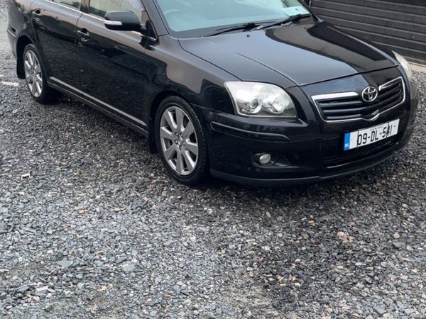 Toyota Avensis Hatchback, Diesel, 2009, Black