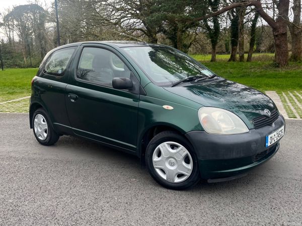 Toyota Corolla Hatchback, Petrol, 2007, Green