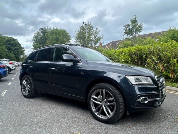 Audi Q5 SUV, Diesel, 2015, Blue