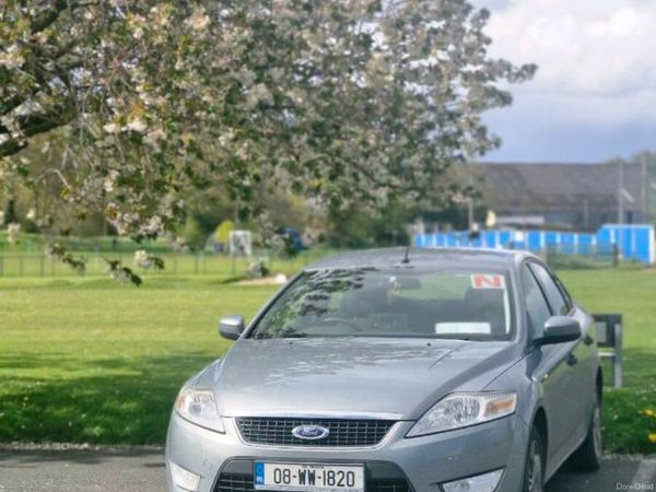 Ford Mondeo Saloon, Petrol, 2008, Grey