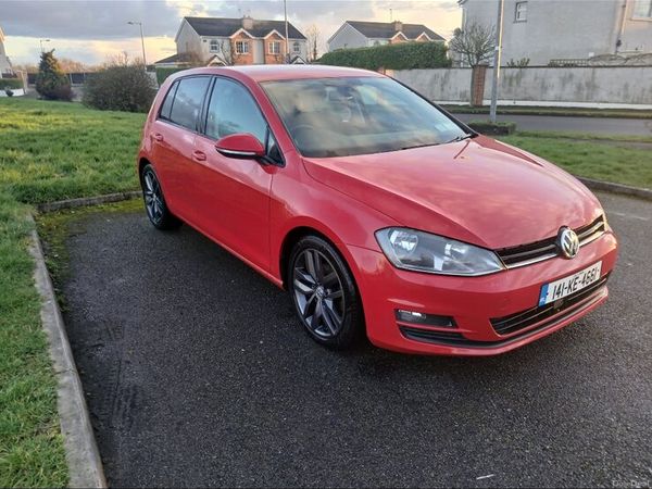 Volkswagen Golf Hatchback, Diesel, 2014, Red
