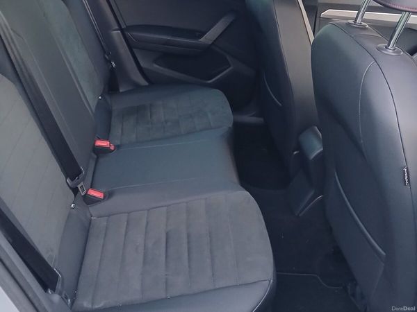 SEAT Arona SUV, Petrol, 2020, Grey