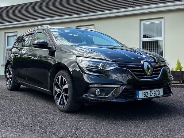 Renault Megane Estate, Petrol, 2019, Black