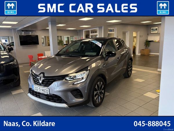Renault Captur Hatchback, Petrol, 2022, Grey