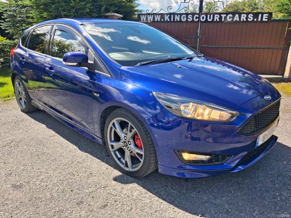 Ford Focus Hatchback, Petrol, 2018, Blue