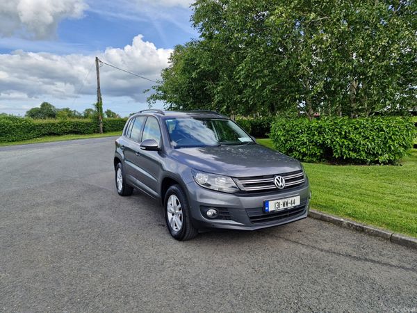Volkswagen Tiguan SUV, Diesel, 2013, Grey