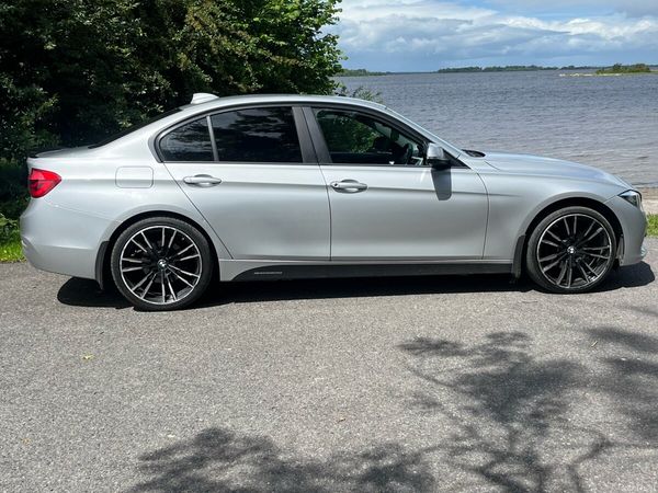 BMW 3-Series Saloon, Diesel, 2017, Silver