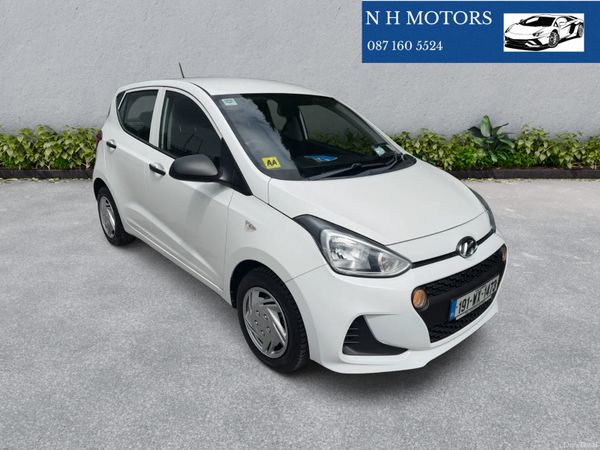 Hyundai i10 Hatchback, Petrol, 2019, White