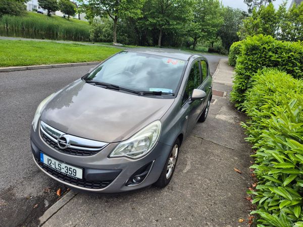 Opel Corsa Hatchback, Petrol, 2012, Brown