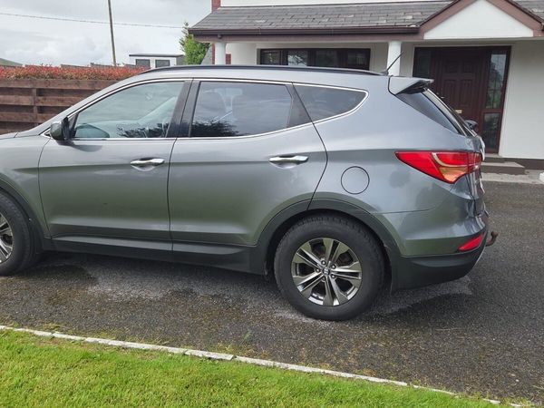 Hyundai Santa Fe SUV, Diesel, 2013, Silver