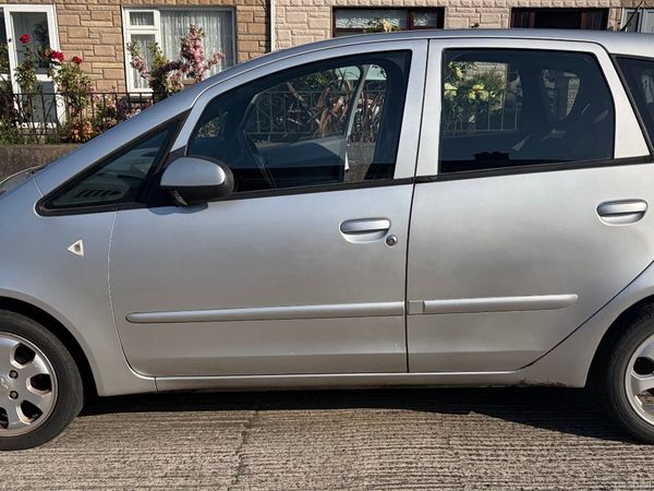Mitsubishi Colt Hatchback, Petrol, 2007, Silver