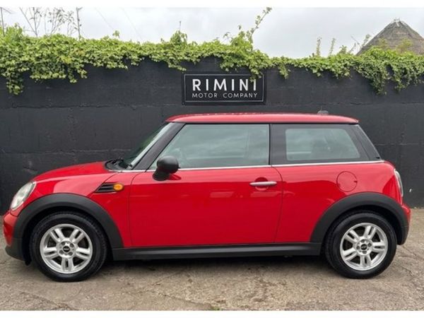 Mini First Hatchback, Petrol, 2012, Red