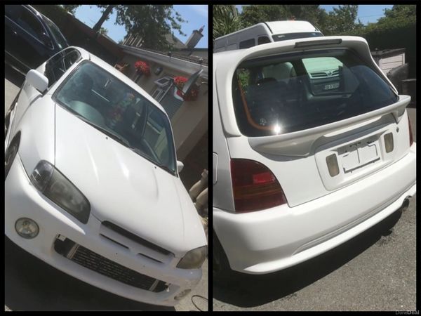Toyota Starlet Hatchback, Petrol, 1998, White