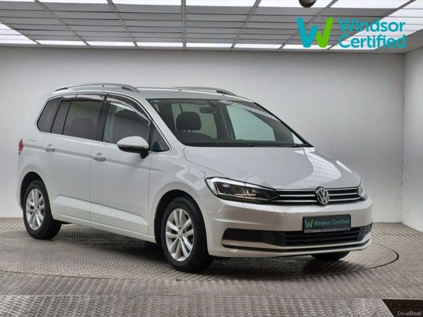 Volkswagen Touran MPV, Petrol, 2019, White