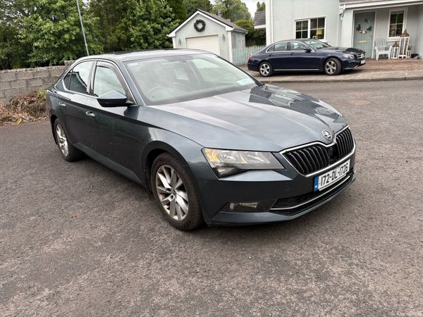 Skoda Superb Hatchback, Diesel, 2017, Grey