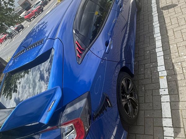 Honda Civic Hatchback, Petrol, 2019, Blue