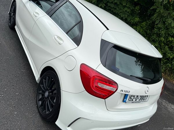 Mercedes-Benz A-Class Hatchback, Petrol, 2015, White
