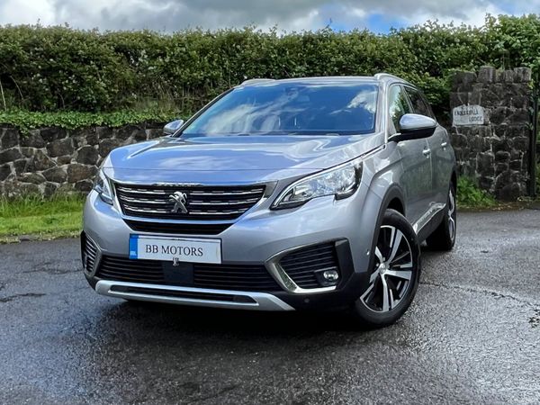 Peugeot 5008 MPV, Diesel, 2019, Grey