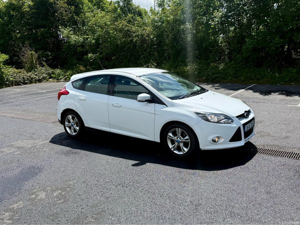 Ford Focus Hatchback, Diesel, 2013, White