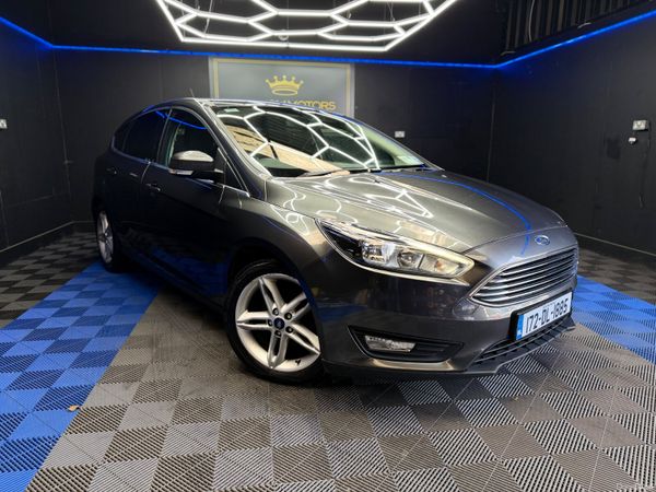 Ford Focus Hatchback, Petrol, 2017, Grey