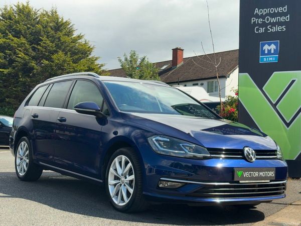 Volkswagen Golf Estate, Petrol, 2019, Blue