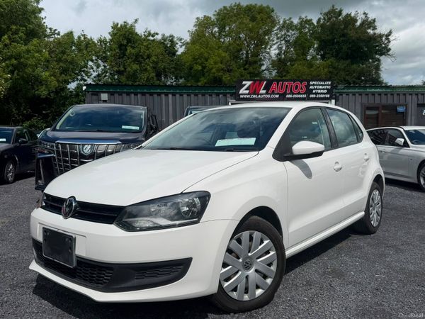Volkswagen Polo Hatchback, Petrol, 2014, White