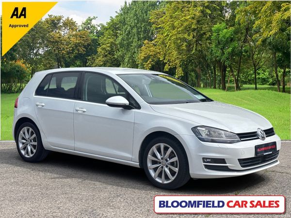 Volkswagen Golf Hatchback, Petrol, 2015, White