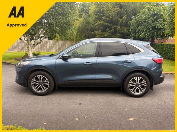 Ford Kuga Hatchback, Diesel, 2020, Blue