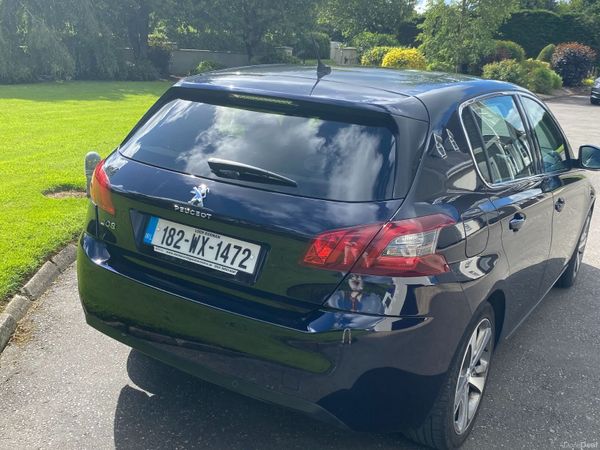 Peugeot 308 Hatchback, Diesel, 2018, Blue
