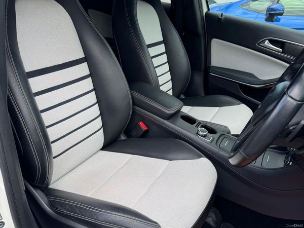 Mercedes-Benz A-Class Hatchback, Petrol, 2014, White