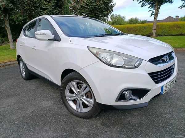 Hyundai ix35 SUV, Diesel, 2012, White