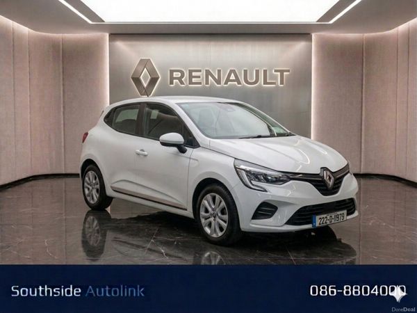 Renault Clio Hatchback, Petrol, 2022, White