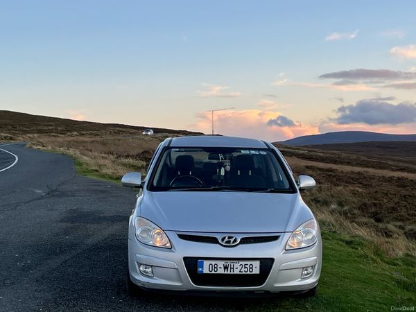 Hyundai i30 Hatchback, Diesel, 2008, Silver