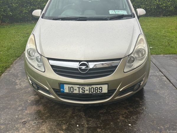 Opel Corsa Hatchback, Petrol, 2010, Silver