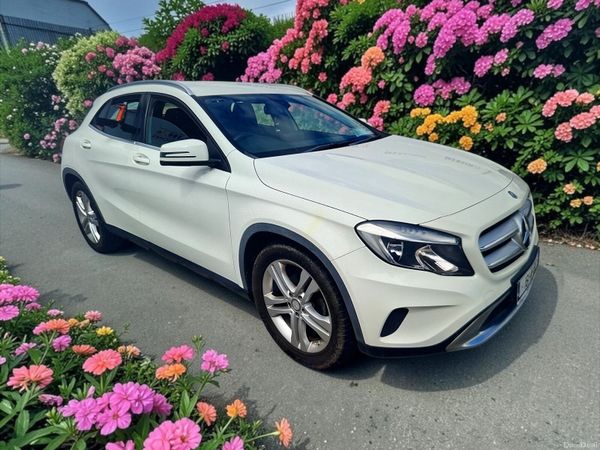 Mercedes-Benz GLA SUV, Diesel, 2016, White