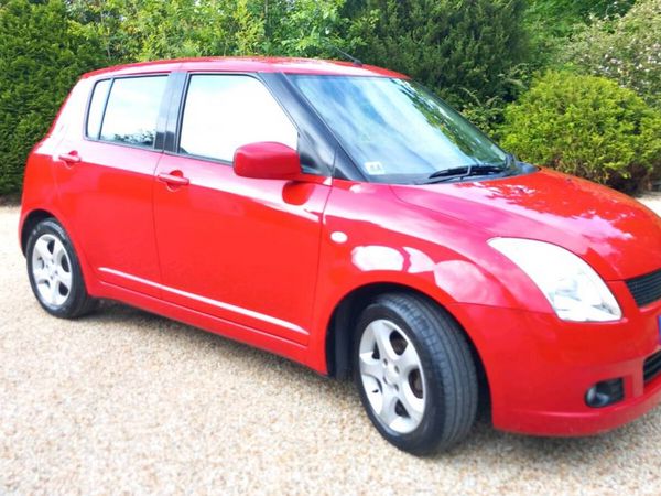 Suzuki Swift Hatchback, Petrol, 2006, Red